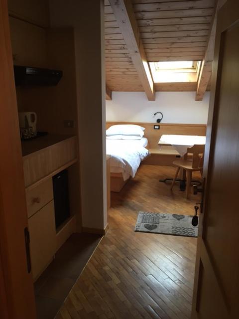 Bed & Breakfast Garni Tobia Кампитело ди Фаса Екстериор снимка